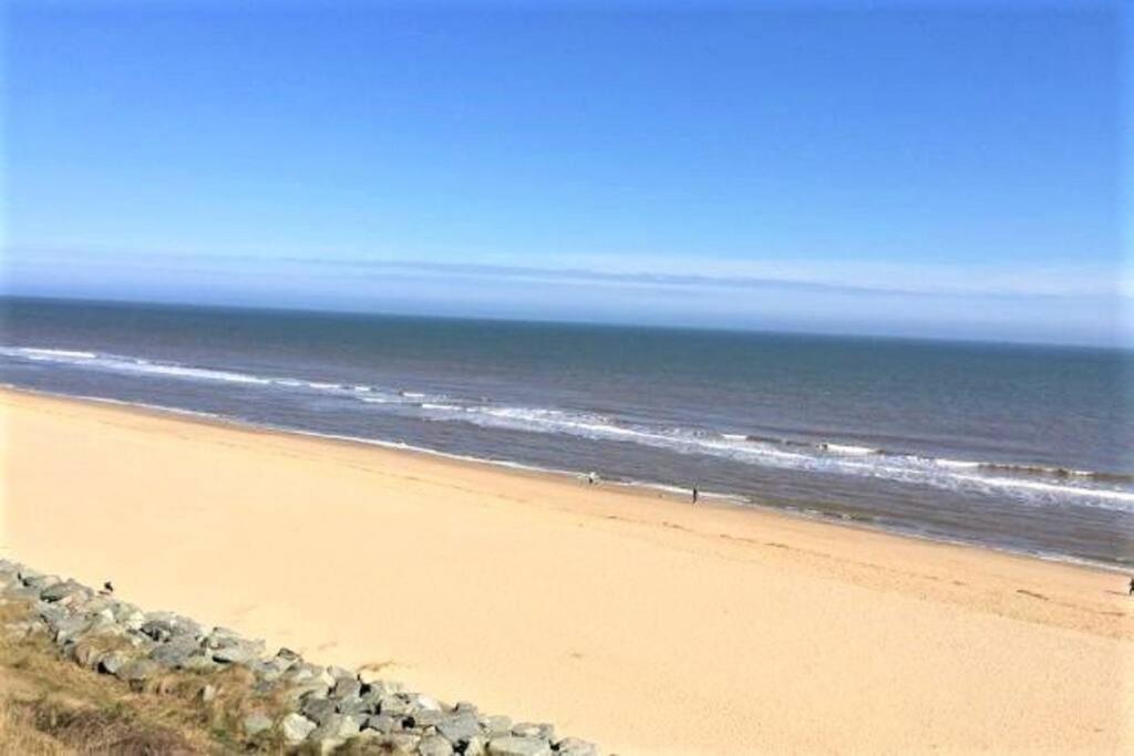 Homely 2 Bed On Popular Sunbeach Holiday Village- 5Min Walk To Beach, Near Great Yarmouth & Norfolk Broads Scratby Exteriér fotografie